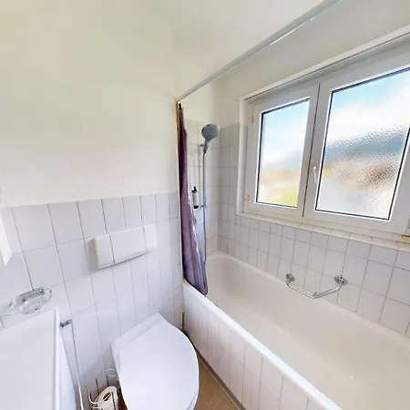 4 Mit Balkon - Solution-grischun * Chur